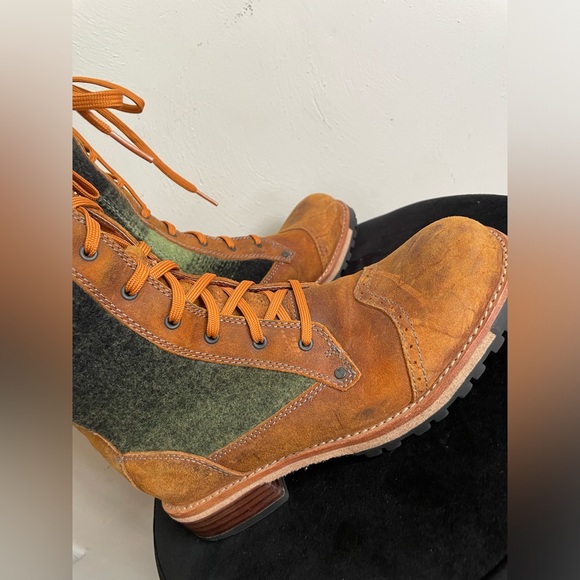 8.5Woolrich Women's Santa Fe Combat Boot Sz - Picture 7 of 17